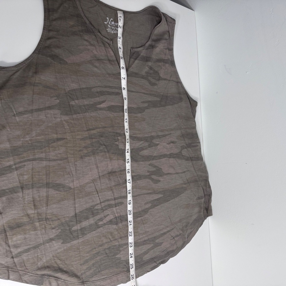 Natural Reflections Earthy Camo Notched Utility V-Neck Tank Top Plus 1X Gorpcore - Picture 7 of 7